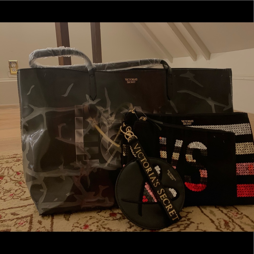 NWT Victoria’s Secret Angel TOTE & MAKEUP BAGS SET